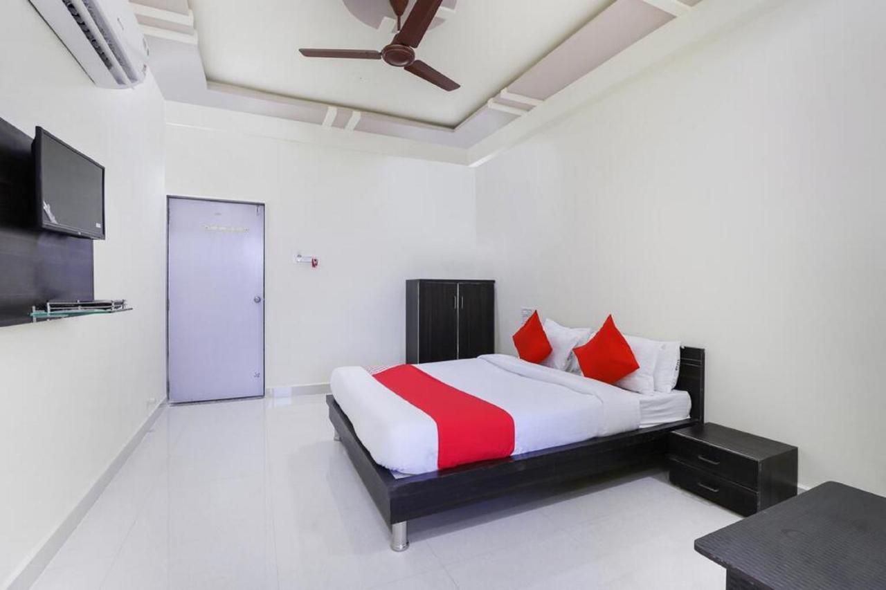 Hotel-The Safar Ahmedabad Extérieur photo
