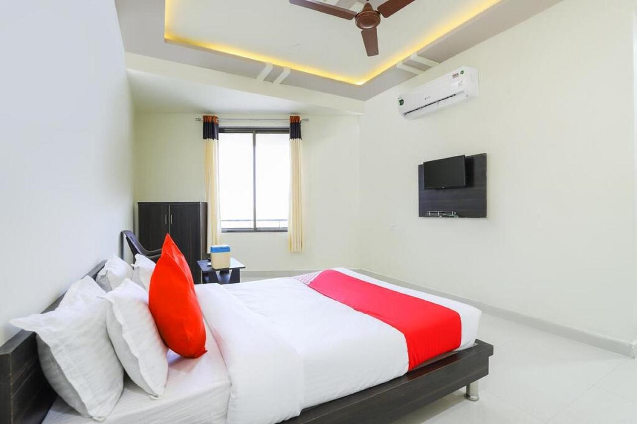 Hotel-The Safar Ahmedabad Extérieur photo