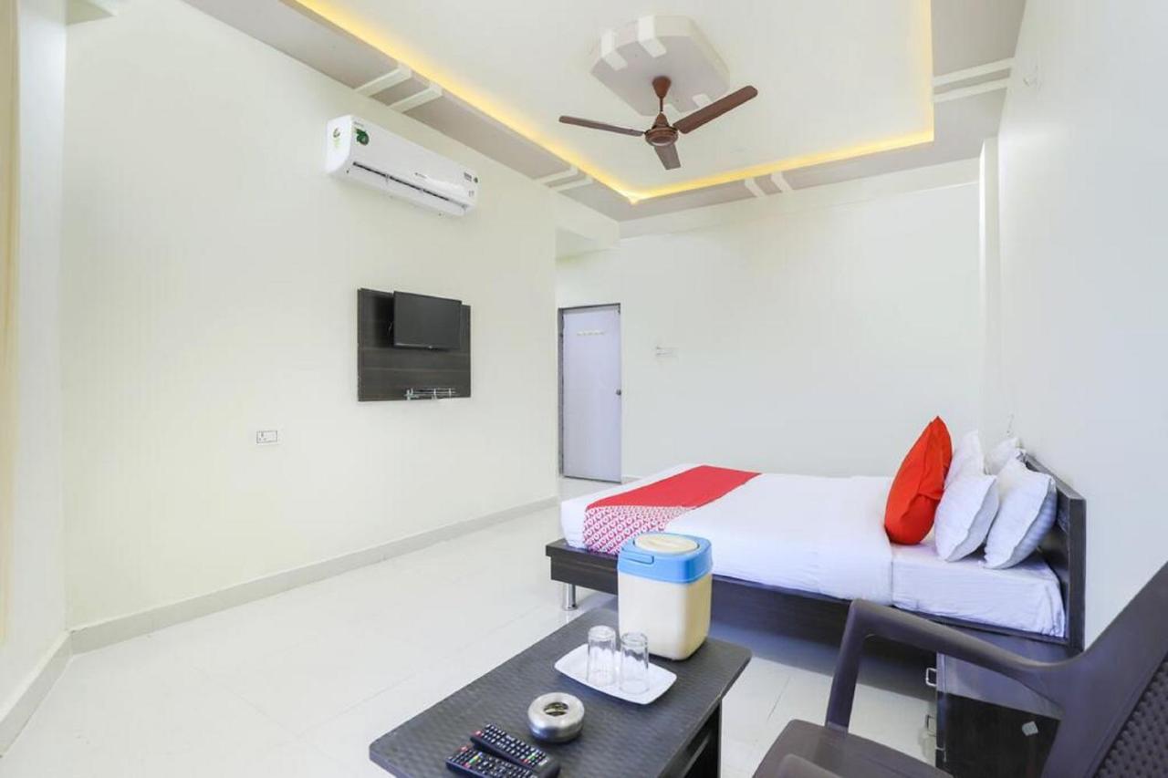 Hotel-The Safar Ahmedabad Extérieur photo